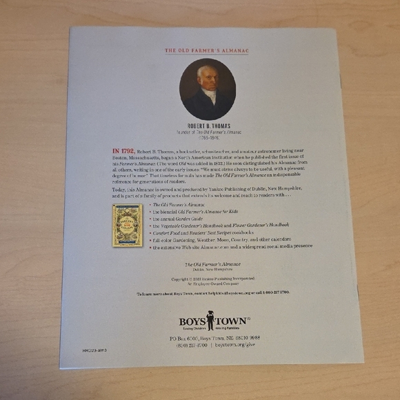 The Old Farmer's Almanac - Backyard Birds & Butterflies - Picture 2 of 5